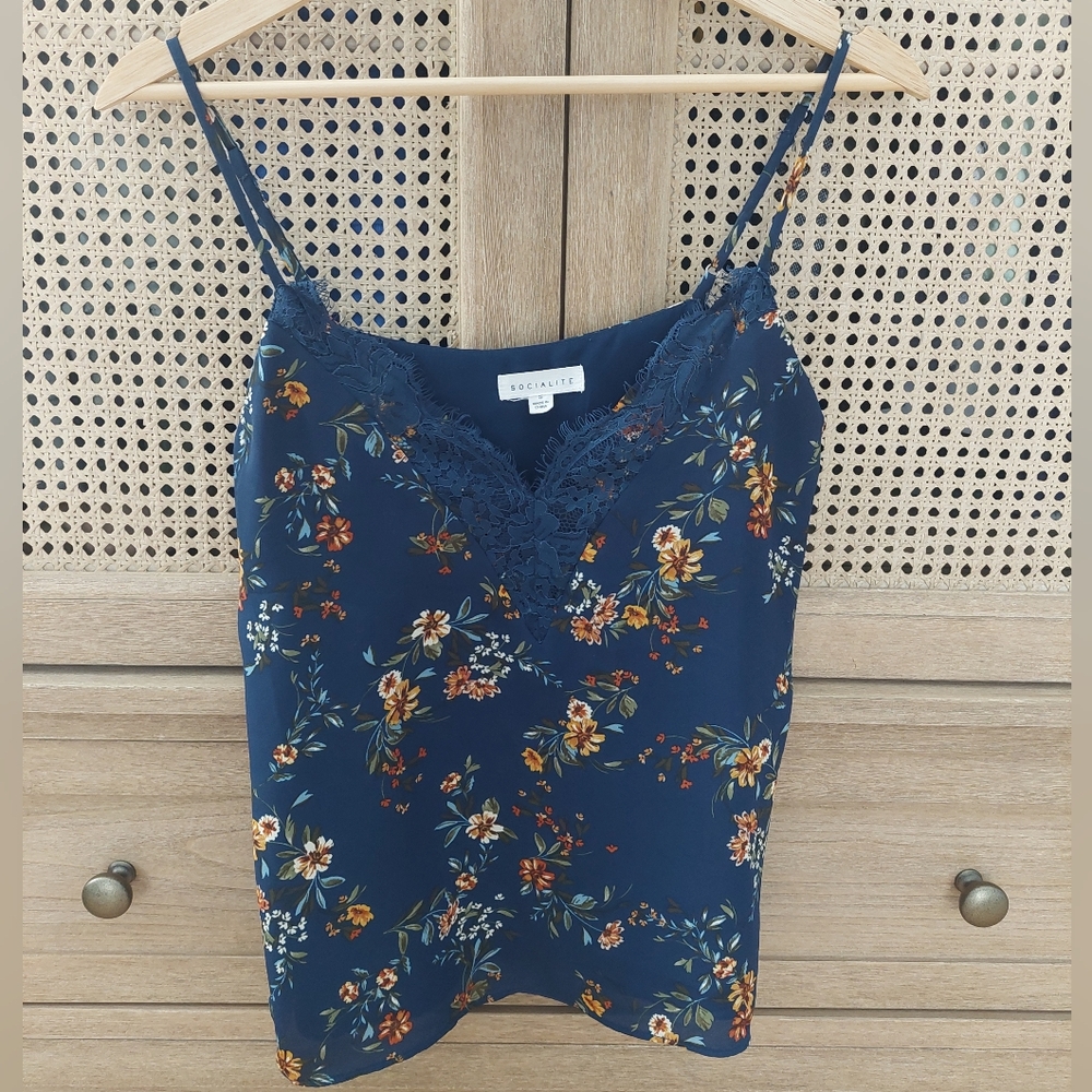 Socialite Floral Lace Trim Cami Top - Blue